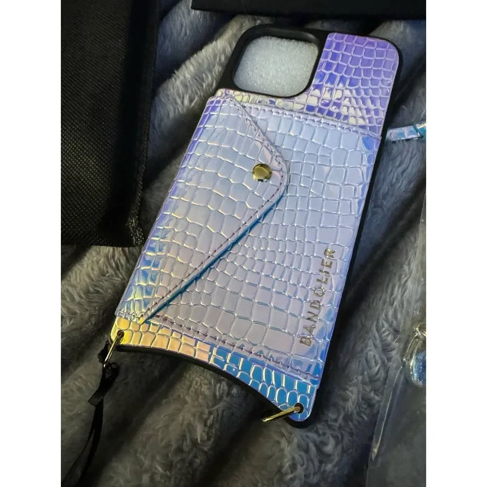 Bandolier 12/13 max pro crossbody iphone case/wristlet set - Picture 3 of 5
